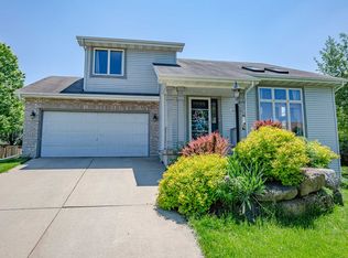 6725 Annestown Dr, Madison, WI 53718