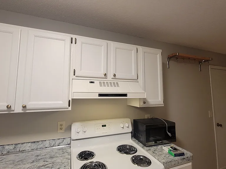 13316 Zenith Ln — Photo 11