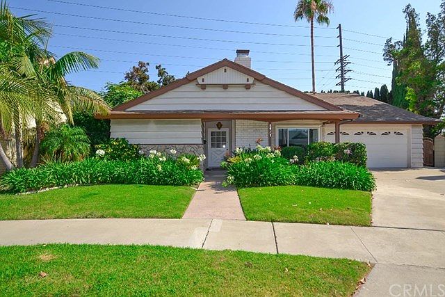1st image of 8971 Pinehurst Cir