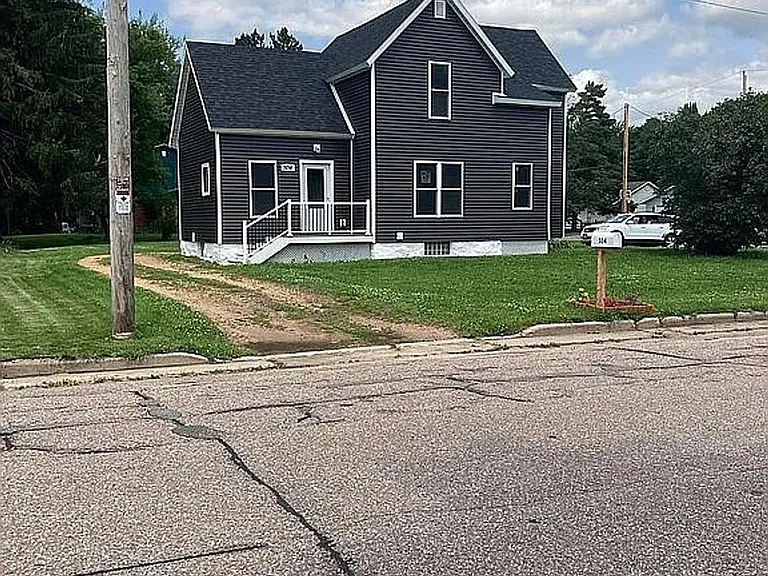 504 Freiburger Ave — Photo 3