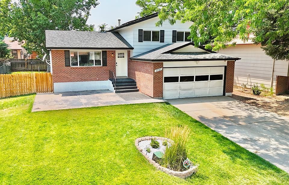 1st image of 2203 Norman Ln