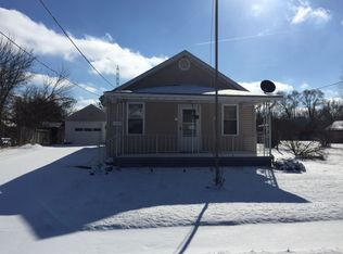 430 Ames St, Clyde, OH 43410