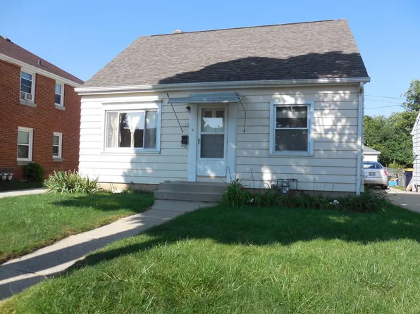2327 South 82nd STREET, West Allis, WI 53219