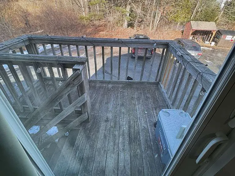 622 Main St #F — Photo 11