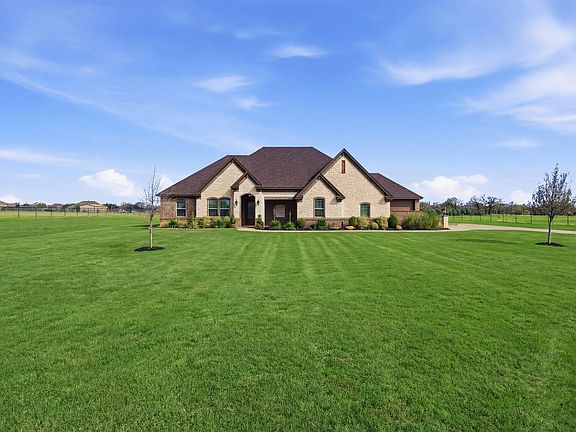 2nd image of 429 Hartley Way