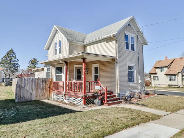 420 North Warren STREET, Watertown, WI 53098