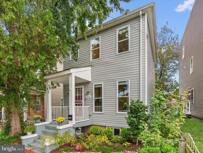 1015 48th St NE, Washington, DC, 20019