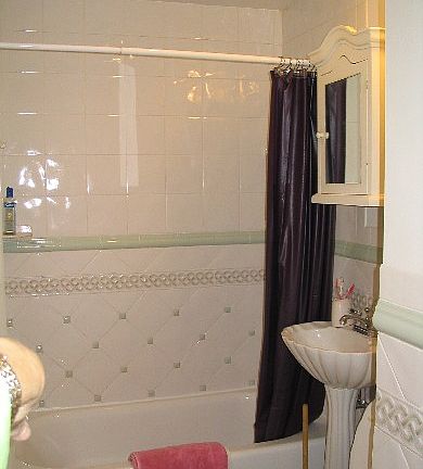 2nd image of 810 SE 22nd Ave APT 103