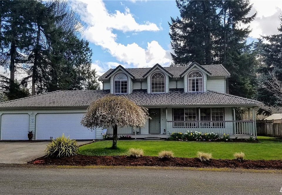 1st image of 3874 Stikes Dr SE