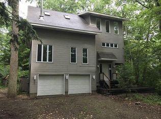 11980 Tower Hill Rd, Sawyer, MI 49125