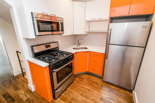Rented by Nooklyn NYC LLC | media 36