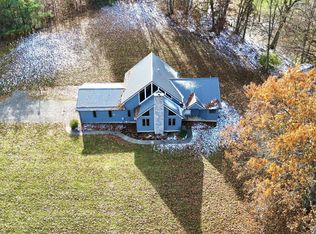 3055 Glenfinnan Dr, Albany, OH 45710