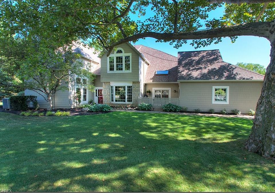 30 Haskell Dr, Bratenahl, OH 44108 Zillow