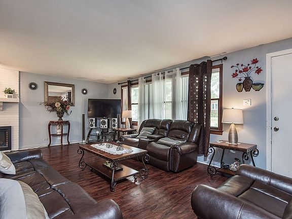 2nd image of 4006 Park Ave