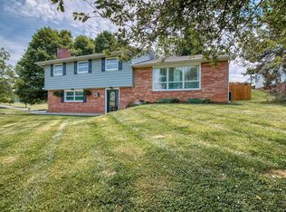 503 S Monte Vista Dr, Glade Spring, VA 24340