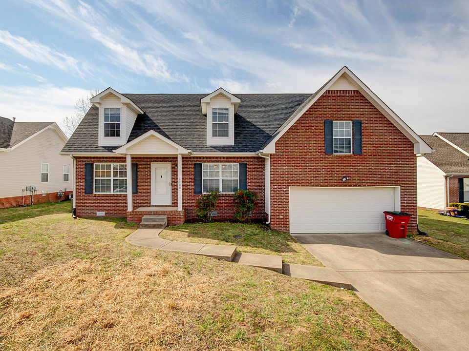 1st image of 1568 Cedar Springs Cir