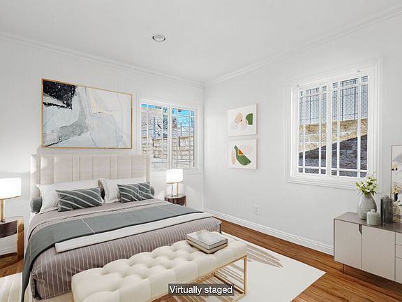 4th image of 317 N Commonwealth Ave #1