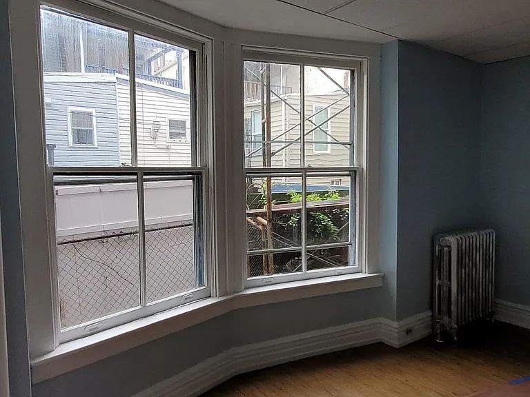 324 Spring St #1 — Photo 29