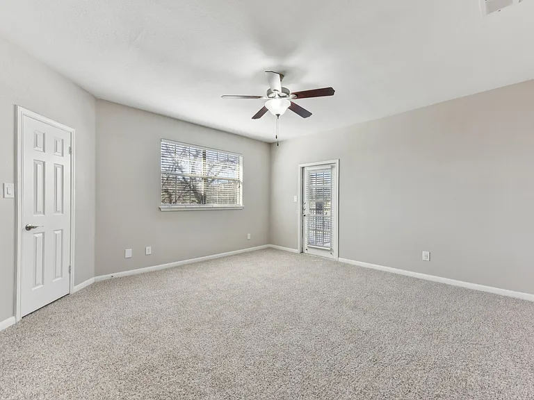 Sonterra Apartment Homes — Photo 101