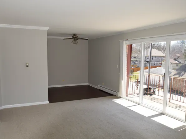 1425 Ashland Ave #Qf7m42qja, Des Plaines, IL 60016