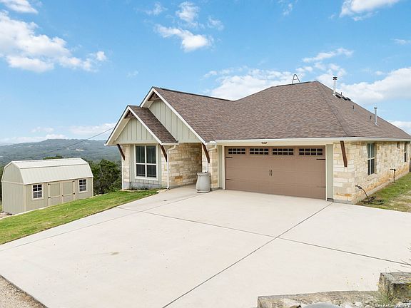 2nd image of 264 W COUNTY ROAD 2481