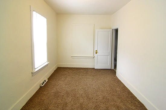 3rd image of 523 N Fountain St