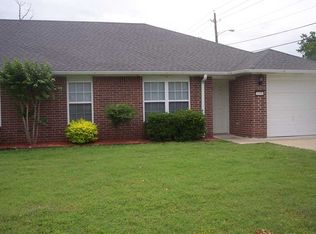 2159A Kristy Ln, Siloam Springs, AR 72761
