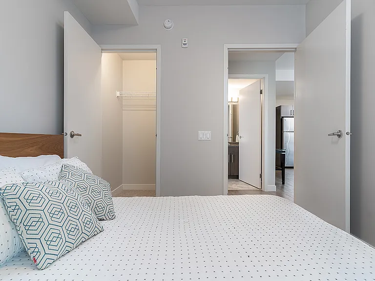 1167 Rothesay St — Photo 6