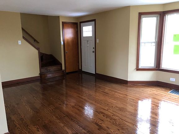 4th image of 3541 S 59th Ct