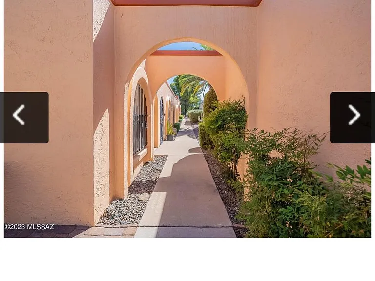1040 S Calle De La Temporada — Photo 15