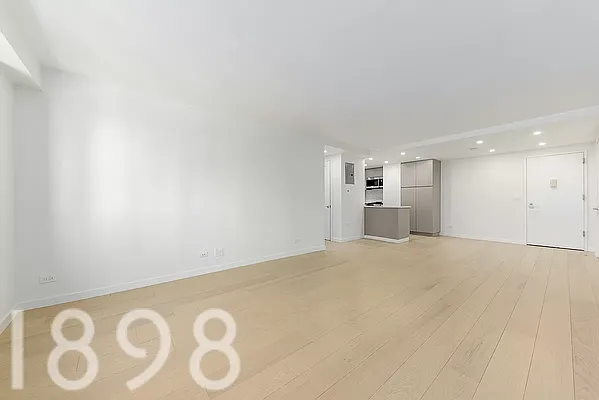 Rented by A&E Real Estate Management | media 5