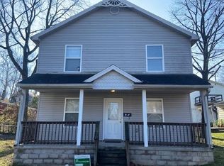 211 W Vine St, Oxford, OH 45056