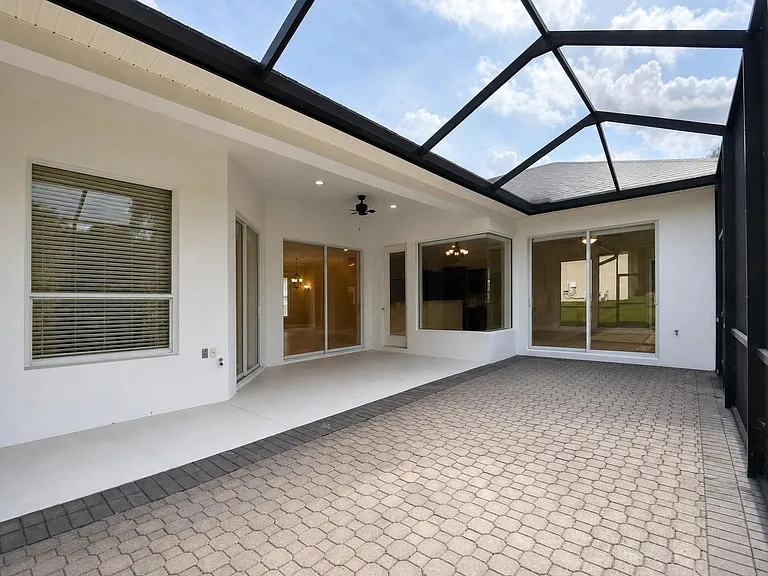 3628 Frentress Dr — Photo 37