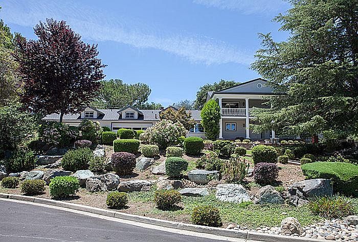 1st image of 14241 Juniper Ln