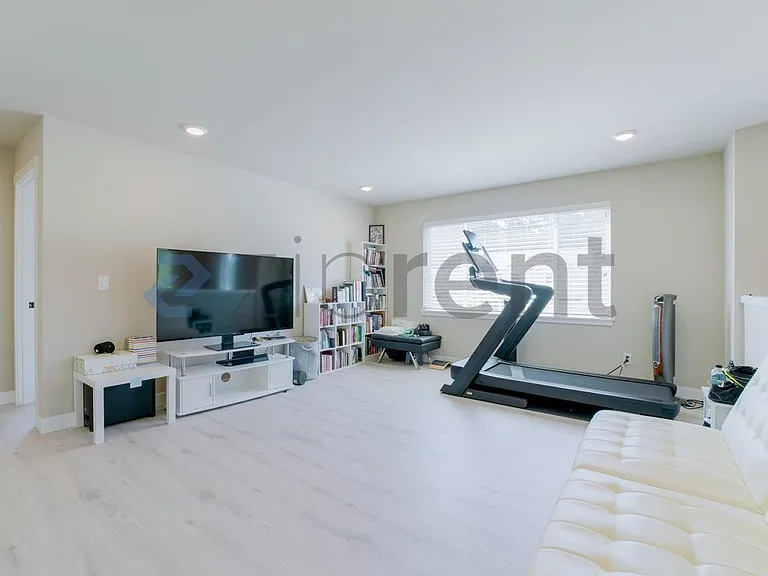 6703 165th Street Ct E — Photo 13