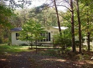201 Rolling Meadows Dr, Reidsville, NC 27320