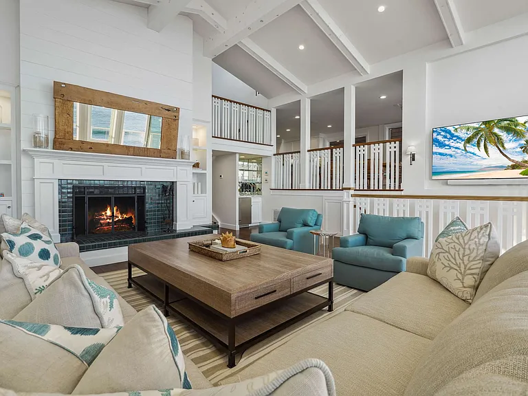 The ultimate setting for making Malibu memories.