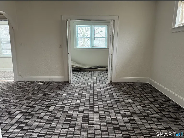 285 Clover St #2 — Photo 8