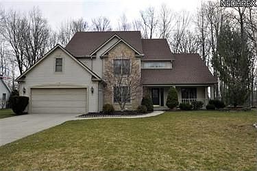 2nd image of 449 Moorewood Ave