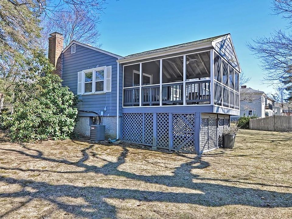 137 North St, Walpole, MA 02081 Zillow
