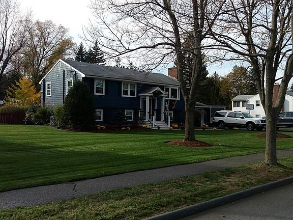 4th image of 19 Kenwood Ave