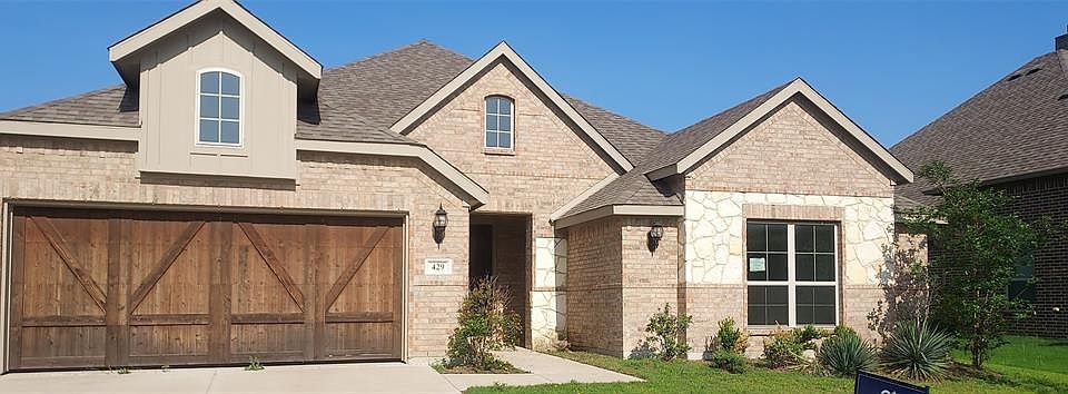 1st image of 429 Whispering Willow Dr