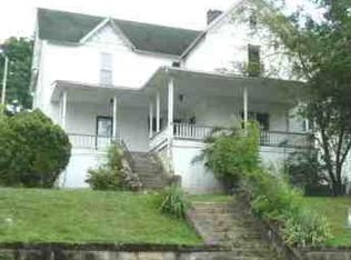 606 Clinton St, Harriman, TN 37748