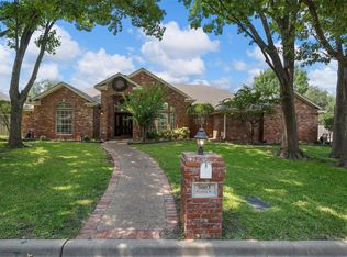 9003 Willow Bend Dr, Woodway, TX 76712