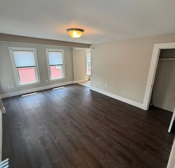 210 N Cherry St #2 — Photo 2