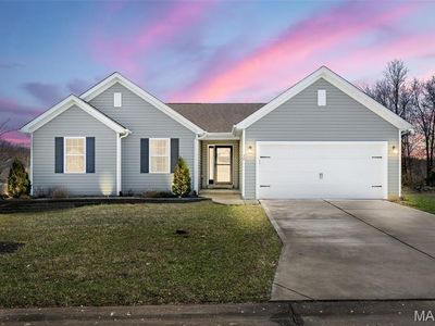 36 Hunters Pointe Dr, Winfield, MO, 63389