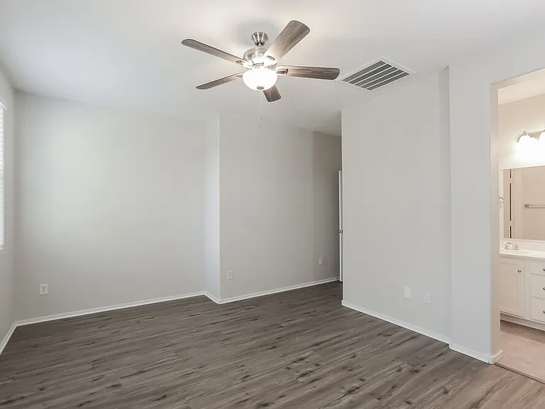 2202 W Gold Dust Ave — Photo 10