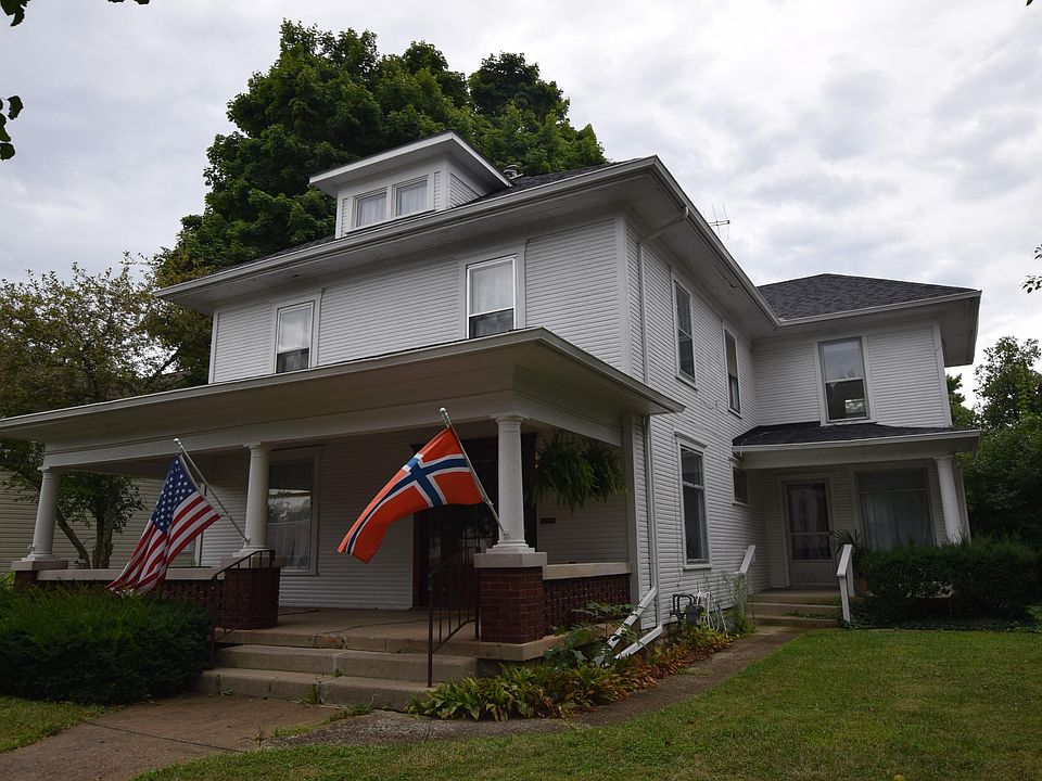 1st image of 209 E Court St