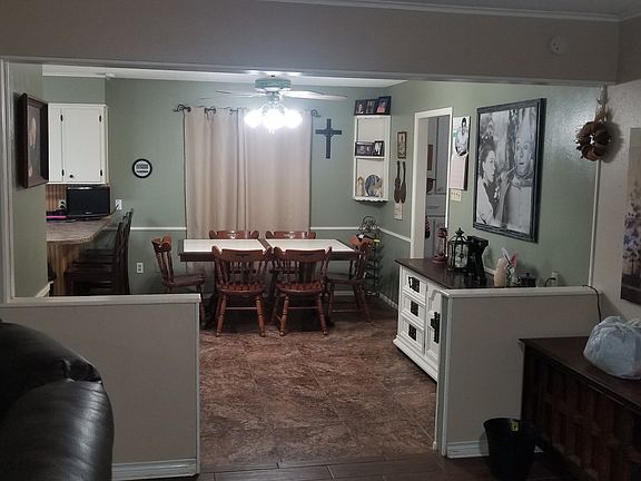 3rd image of 2502 Ramblewood Dr