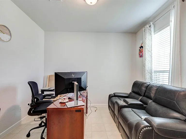 27985 Seger Bend Trl — Photo 4